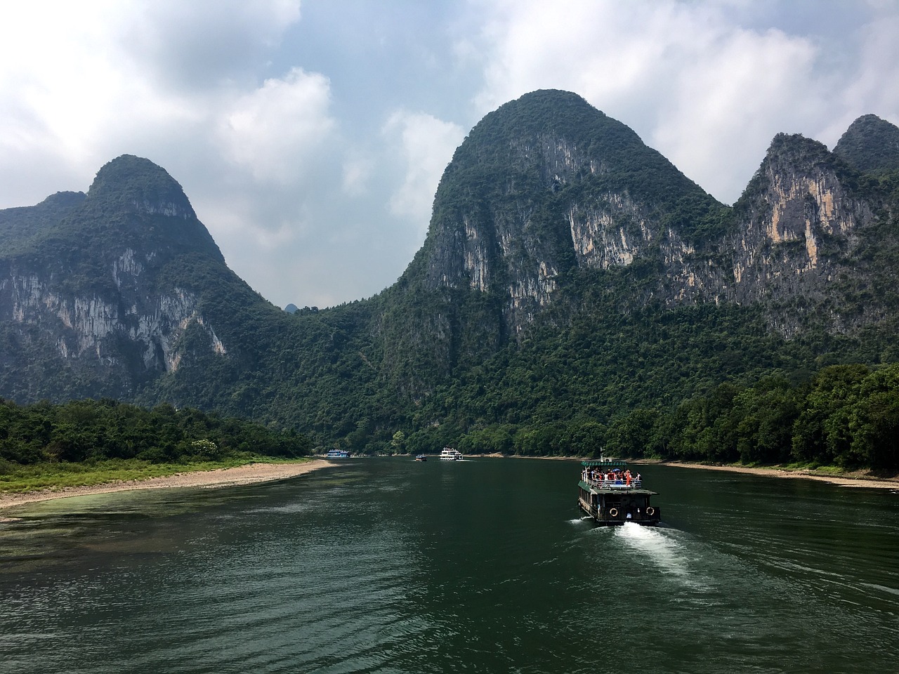 略阳贴吧头条最新资讯，文化与生活的交汇点
